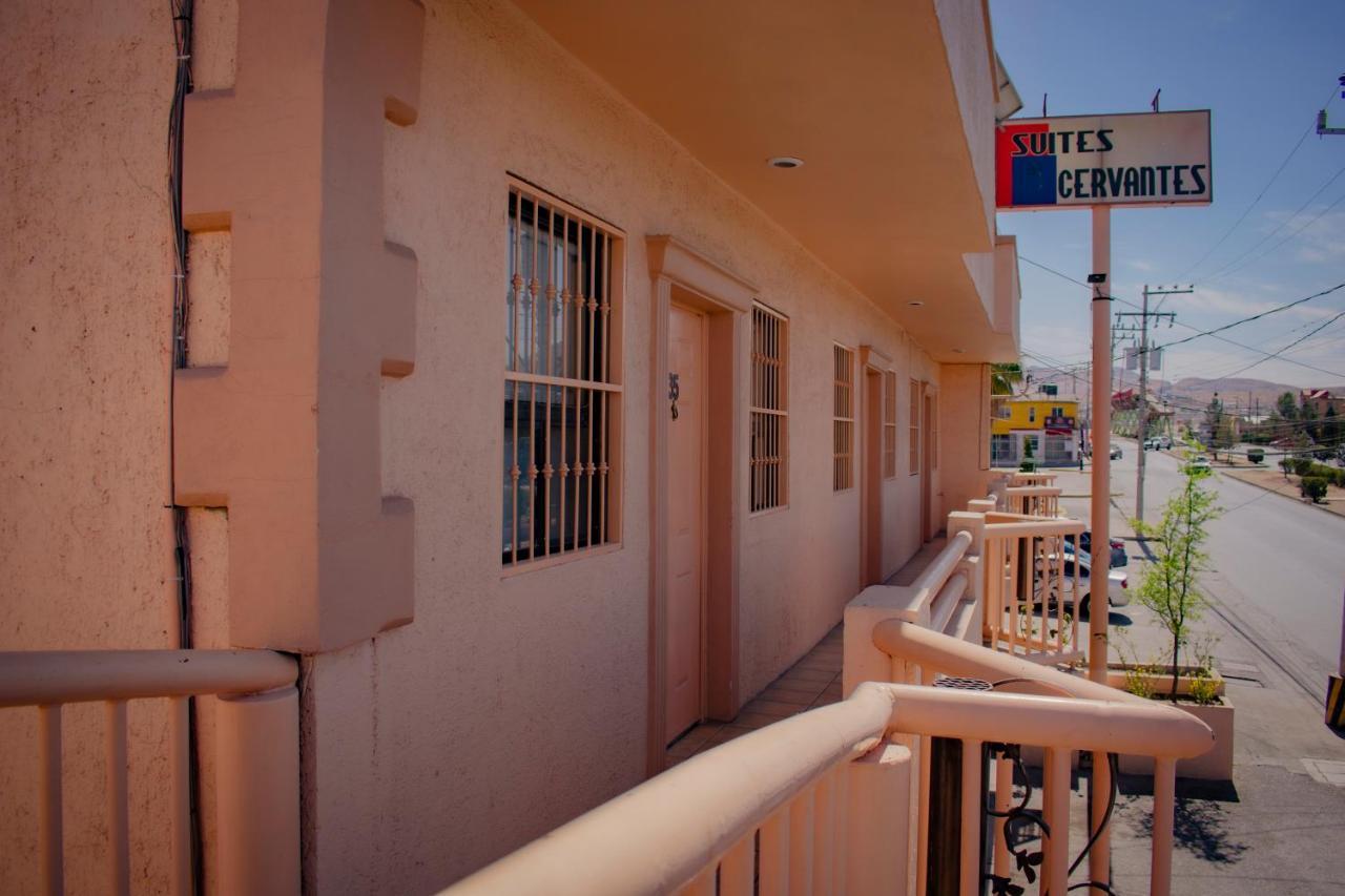 Suites Cervantes Chihuahua Exteriör bild